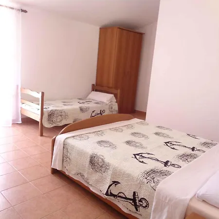 Appartement 27 Lopar